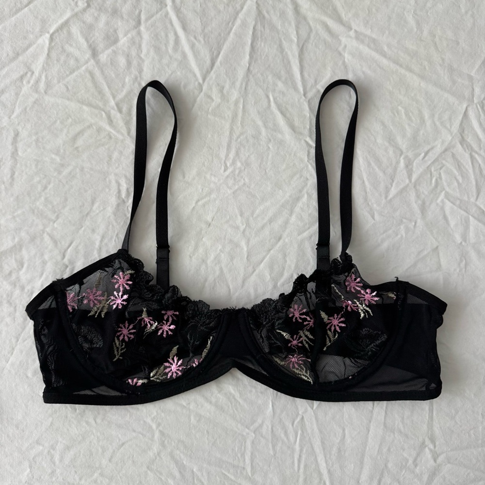 Black Sheer Embroidered Underwire Bra with Pink Floral Accents Size Small